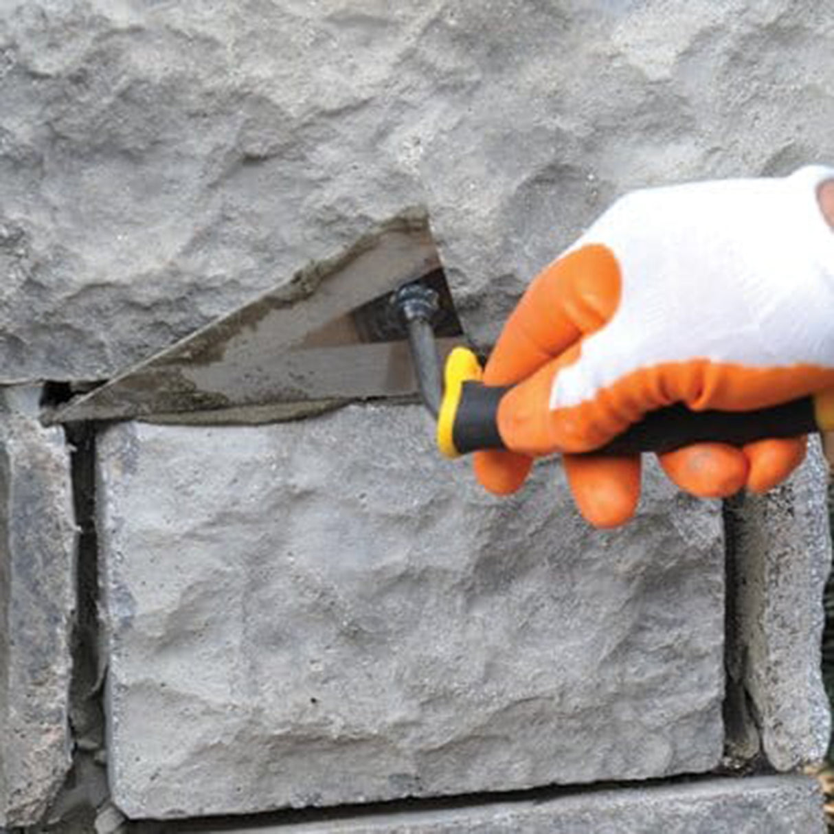 Spitzkelle 140 mm Maurerkelle Dreieckskelle