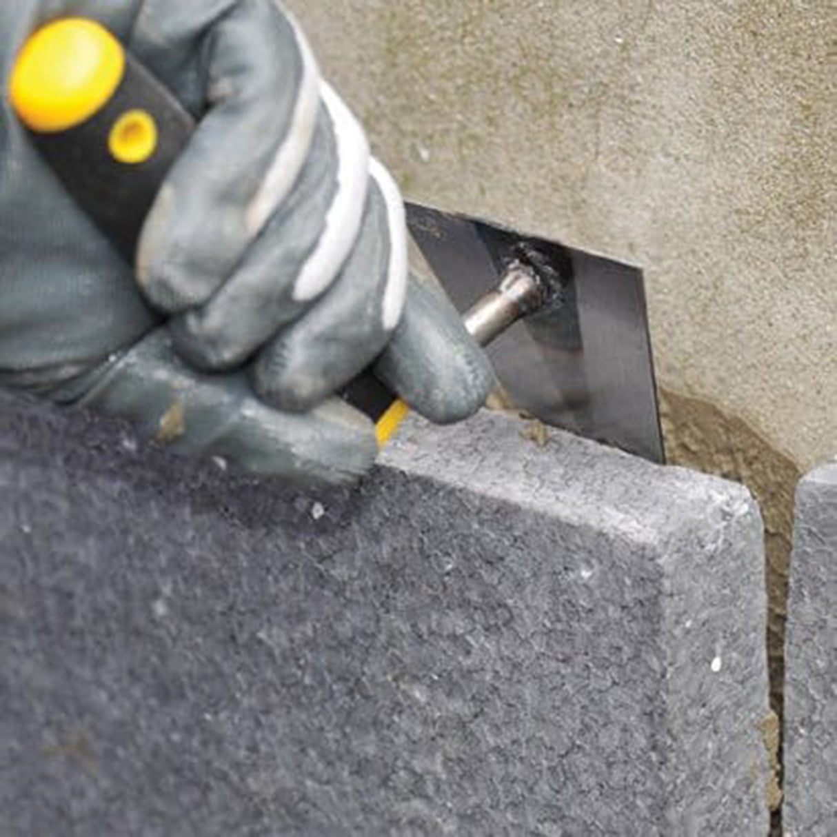 Spitzkelle 140 mm Maurerkelle Dreieckskelle