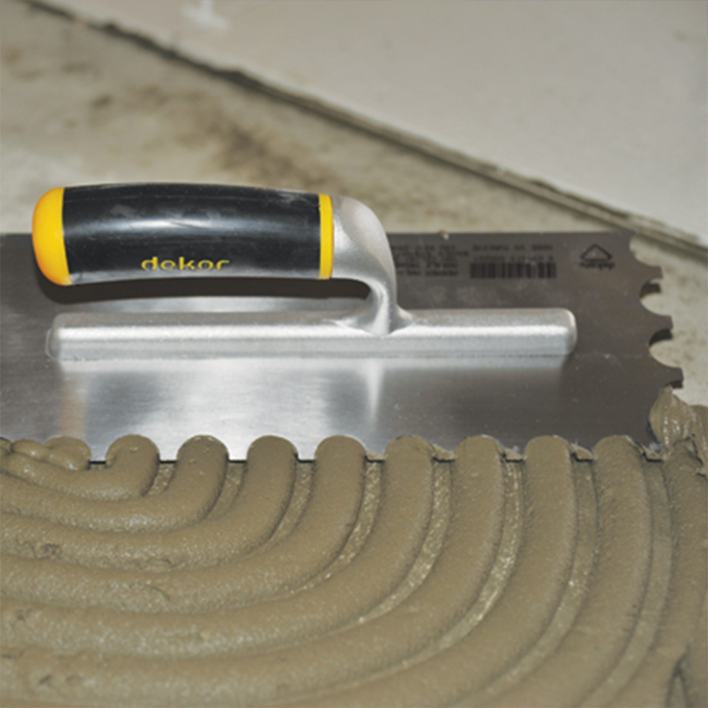 Zahnkelle halbrund mit Aluminiumgriff – Mittelbett-Zahnkelle (295 x 120 mm)