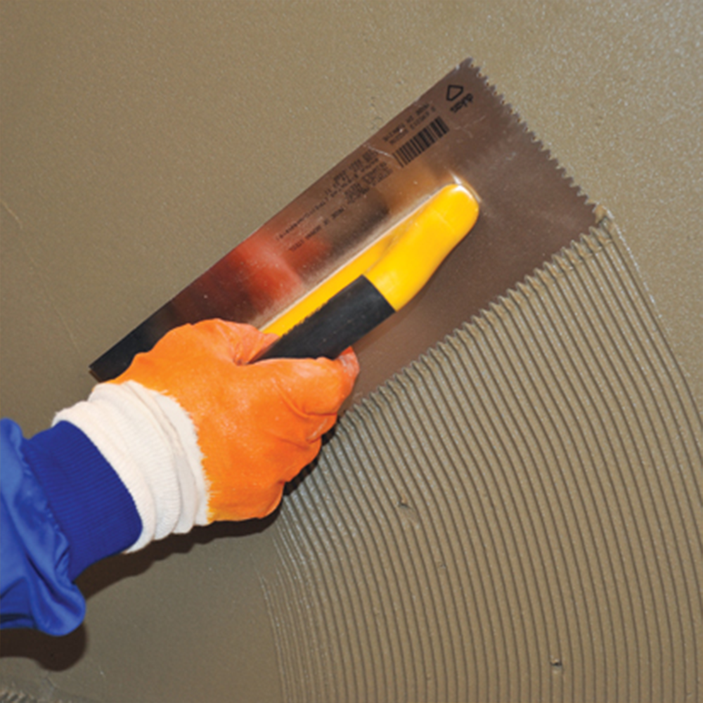 Glättekelle Gezahnt 295x120 mm