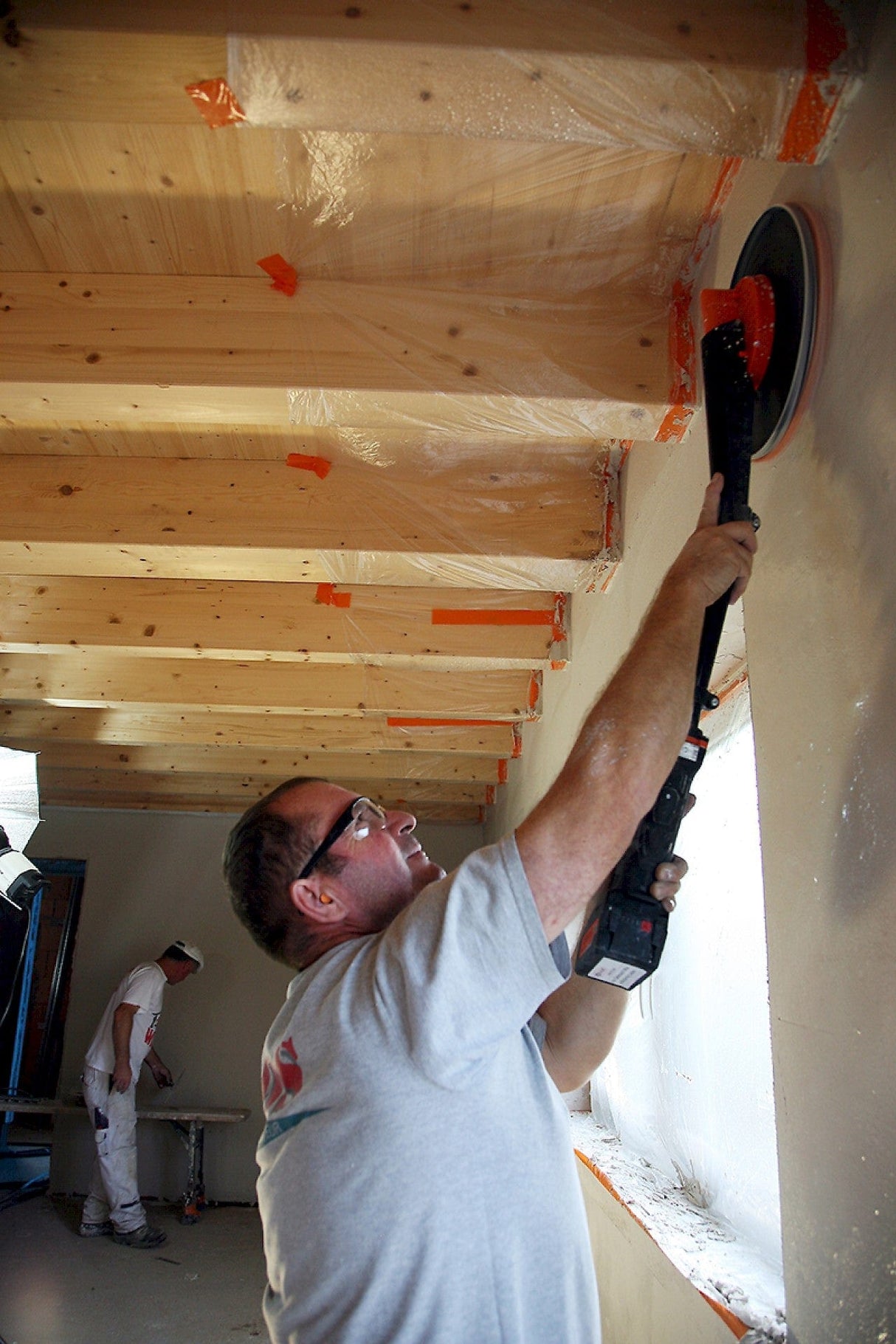 Rokamat PFM C Akku-Putzbearbeitungsmaschine Premium mit 2xAkkus, Ladegäret