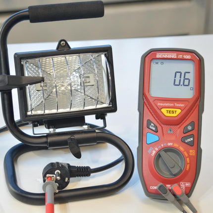 BENNING PV 1000 SET Gerätetester-Set PV 1-1+ Set: SUN 2, USB-Soft, Funk
