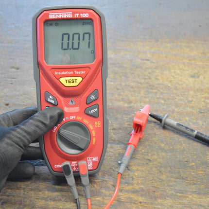 BENNING PV 1000 SET Gerätetester-Set PV 1-1+ Set: SUN 2, USB-Soft, Funk