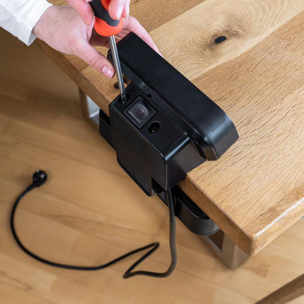 Brennenstuhl Tischsteckdosenleiste estilo Dublex, 9 Steckdosen, 2 USB-Ports, silber