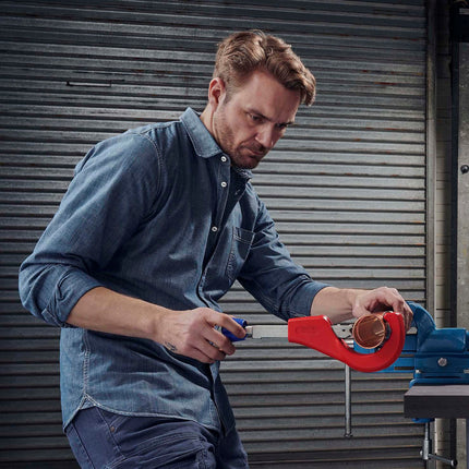 KNIPEX TubiX® Rohrabschneider 6–76 mm, 255 mm – für Kupfer, Messing, Edelstahl