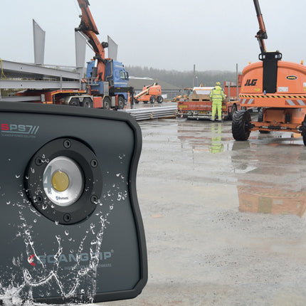 SCANGRIP NOVA 4 SPS LED-Strahler 30 W, 400-4000 lm, Akku 4000 mAh, IP67