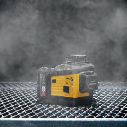 STABILA Multilinienlaser LAX 600 – rote 3x360° Laserlinien, ±0,3 mm/m, 30 m, IP65, akkubetrieben