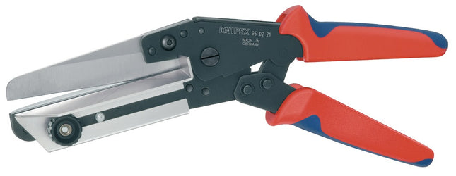 KNIPEX Kunststoffschere für Kabelkanäle bis max. 4 mm – 95 02 21 – Spezielle Kniehebelübersetzung, Länge 275 mm
