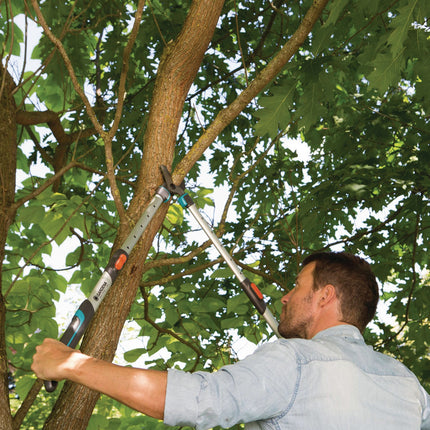 GARDENA Teleskopastschere, Länge 67 cm, Schneidleistung 42 mm, Gewicht 1320 g